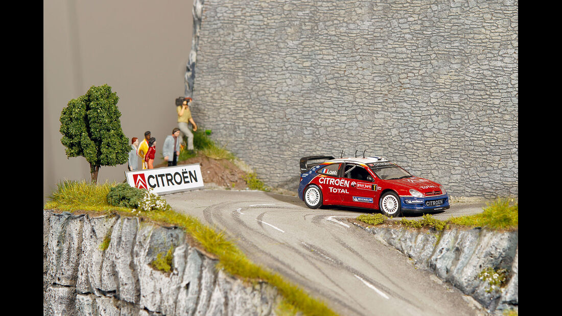 Citroen WRC Diorama Sebastien Loeb