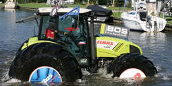 Claas Axos 320 Traktor Mitas Reifen schwimmender Traktor