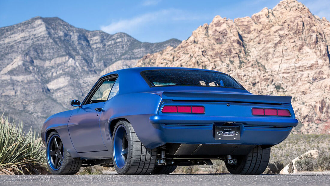 Classic Recreations 1969 Chevrolet Camaro Sema 2015