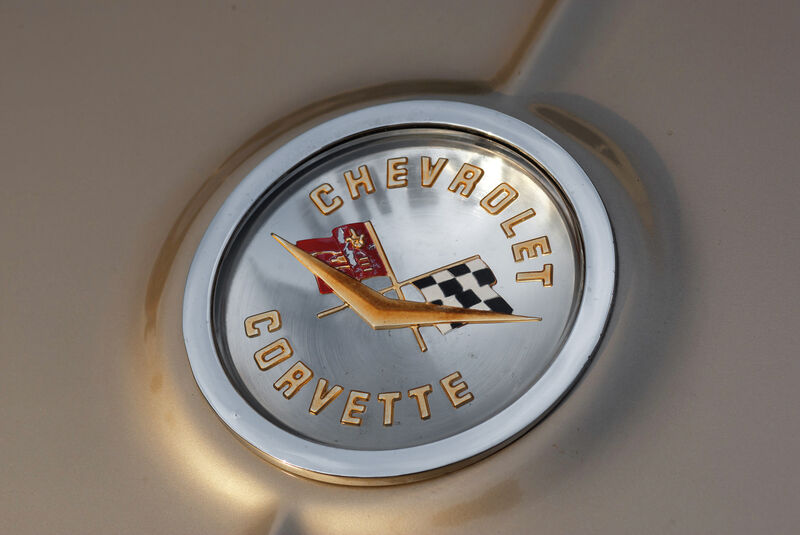 Corvette C1, Emblem