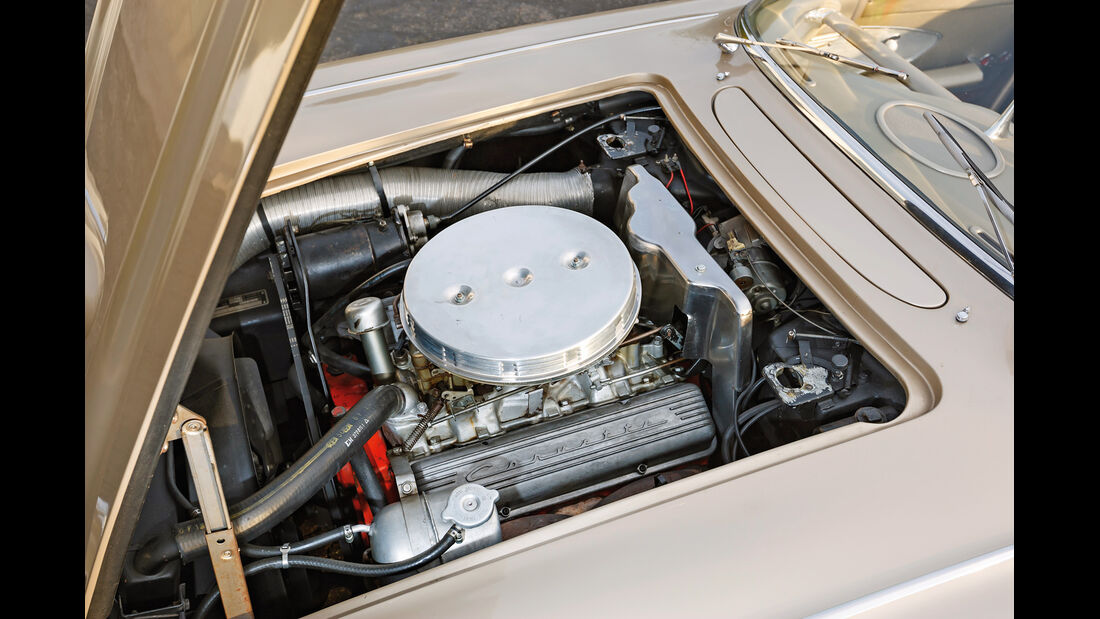Corvette C1, Motor