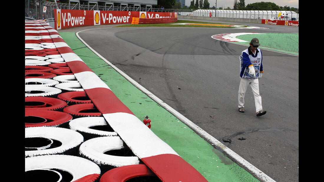 Crash - Formel 1 - GP Kanada - 8. Juni 2012