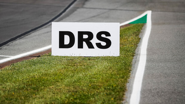 DRS Schild - Formel 1