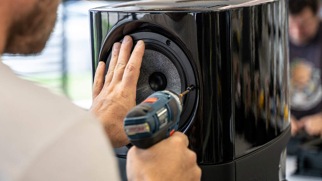 Wozu Führt Power Sound Im Auto Antwort Podcast: Darauf kommt es beim Sound im Auto an | AUTO MOTOR UND SPORT