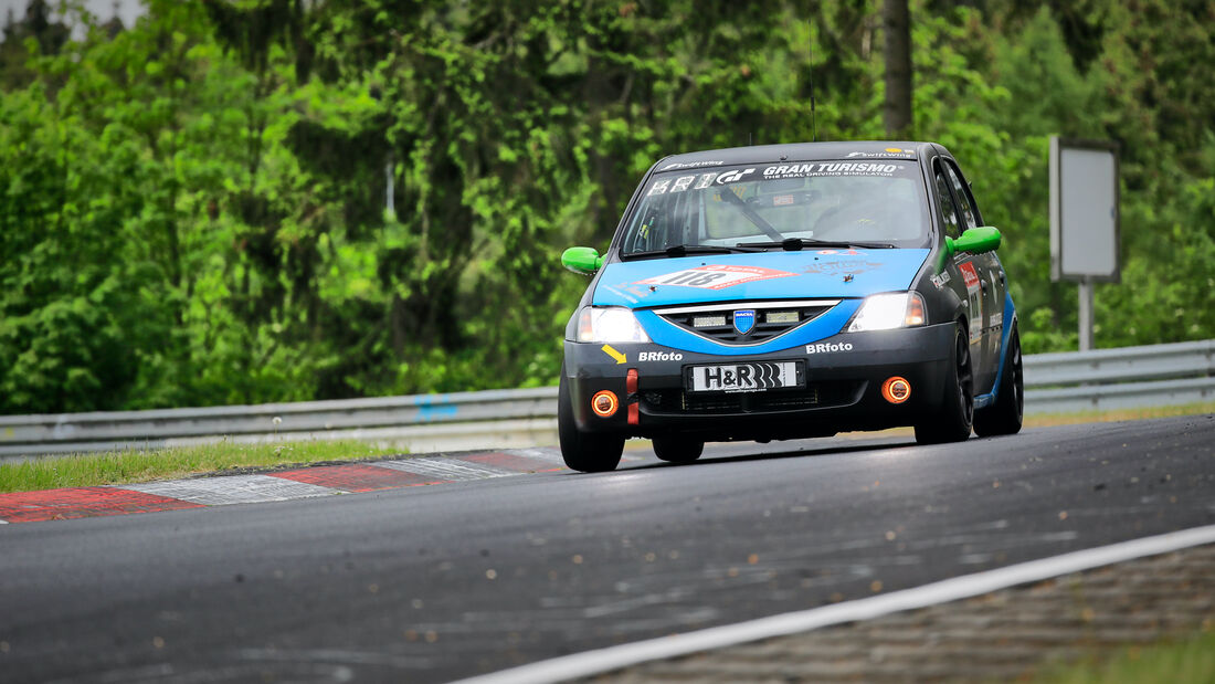 Dacia Logan - Startnummer 118 - 24h Rennen Nürburgring - Nürburgring-Nordschleife - 3. Juni 2021