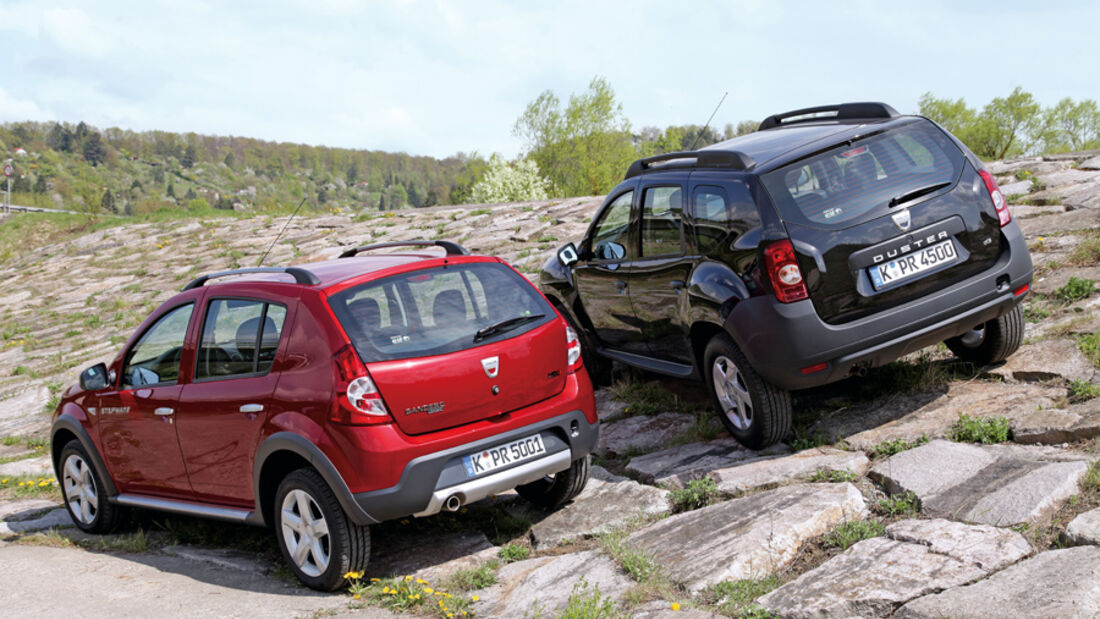 Dacia Sandero Stepway DCi 90, Dacia Duster DCi 90 4x2, beide Fahrzeuge