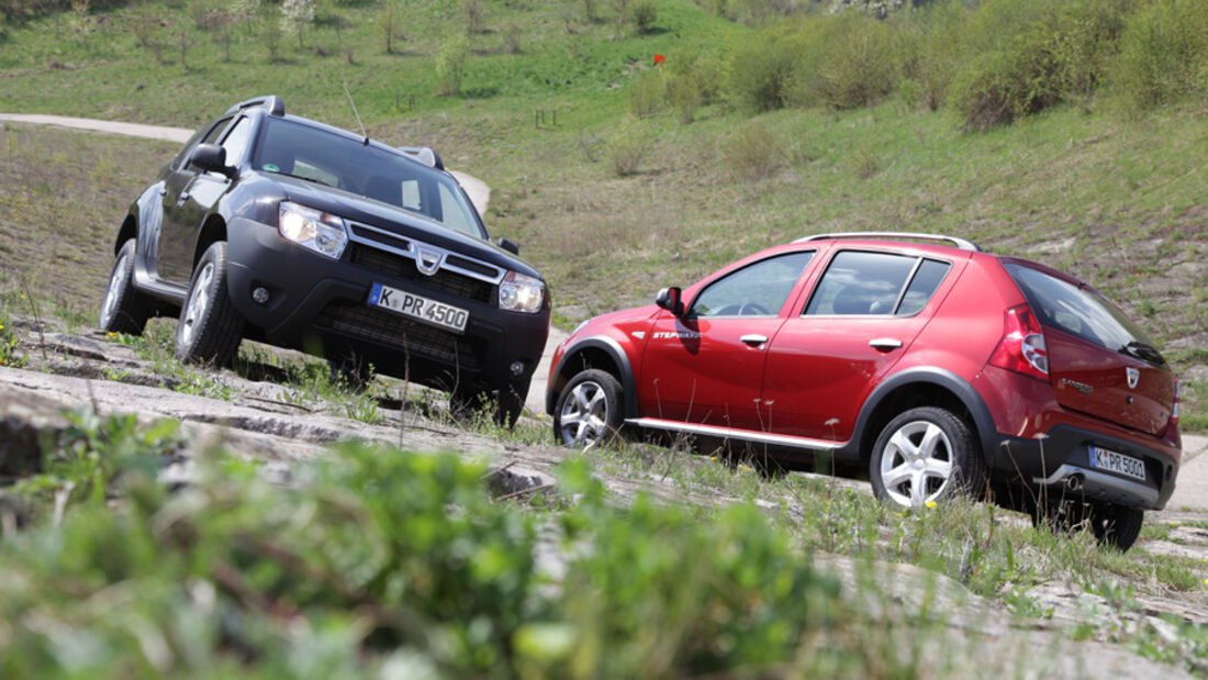 Dacia Sandero Stepway DCi 90, Dacia Duster DCi 90 4x2, beide Fahrzeuge