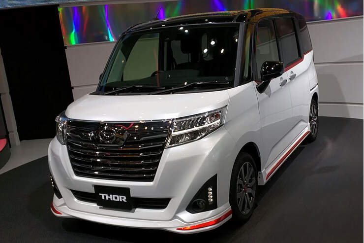 Daihatsu thor коврики