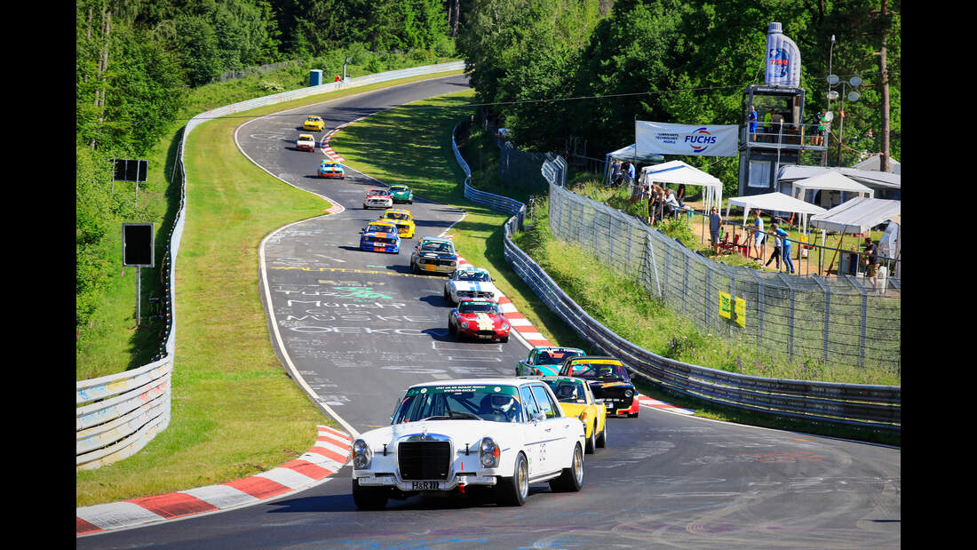24hClassic Nürburgring Über 200 Schätze auf Nordschleife AUTO MOTOR