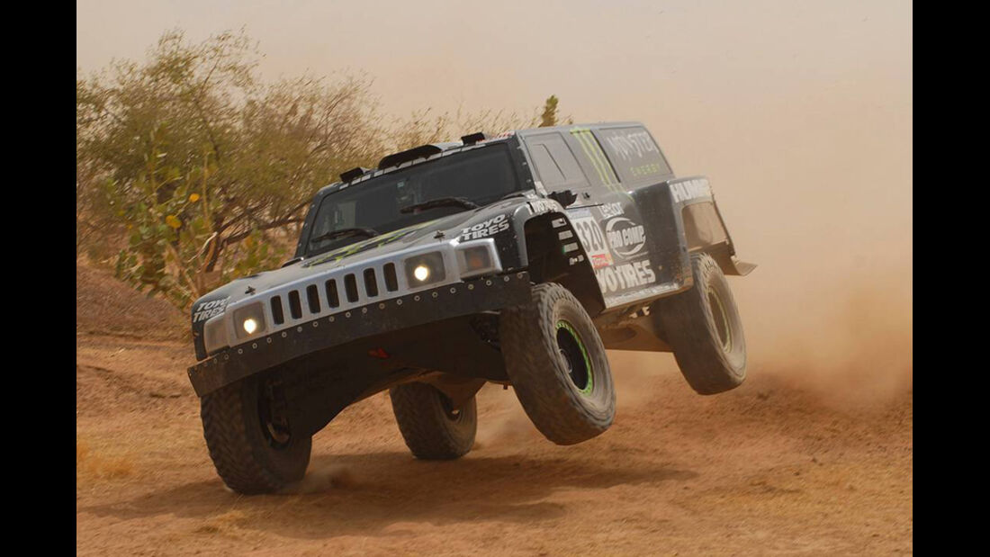 Dakar Hummer