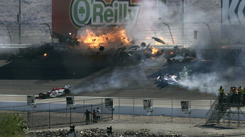Dan Wheldon Indycar Crash Las Vegas 2011