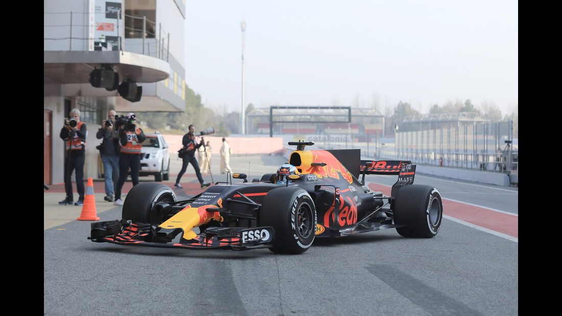 Daniel Ricciardo - Red Bull - F1-Test - Barcelona - 27. Februar 2017