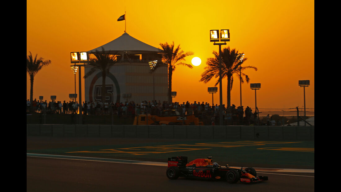 Daniel Ricciardo - Red Bull - Formel 1 - GP Abu Dhabi - 26. November 2016