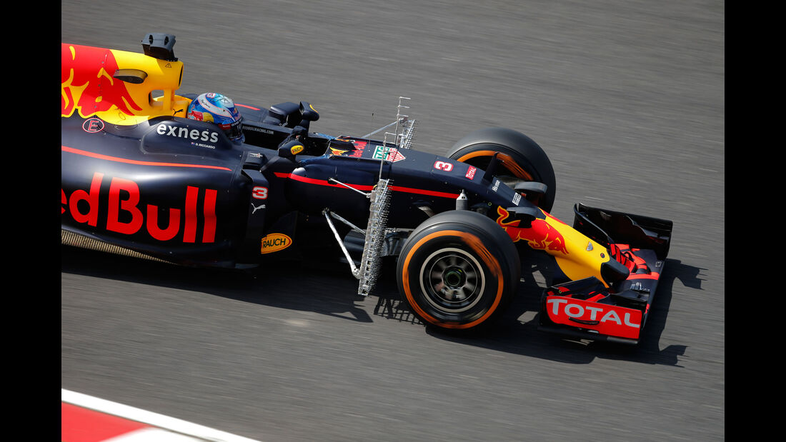 Daniel Ricciardo - Red Bull - Formel 1 - GP Japan - Suzuka - Freitag - 7.10.2016