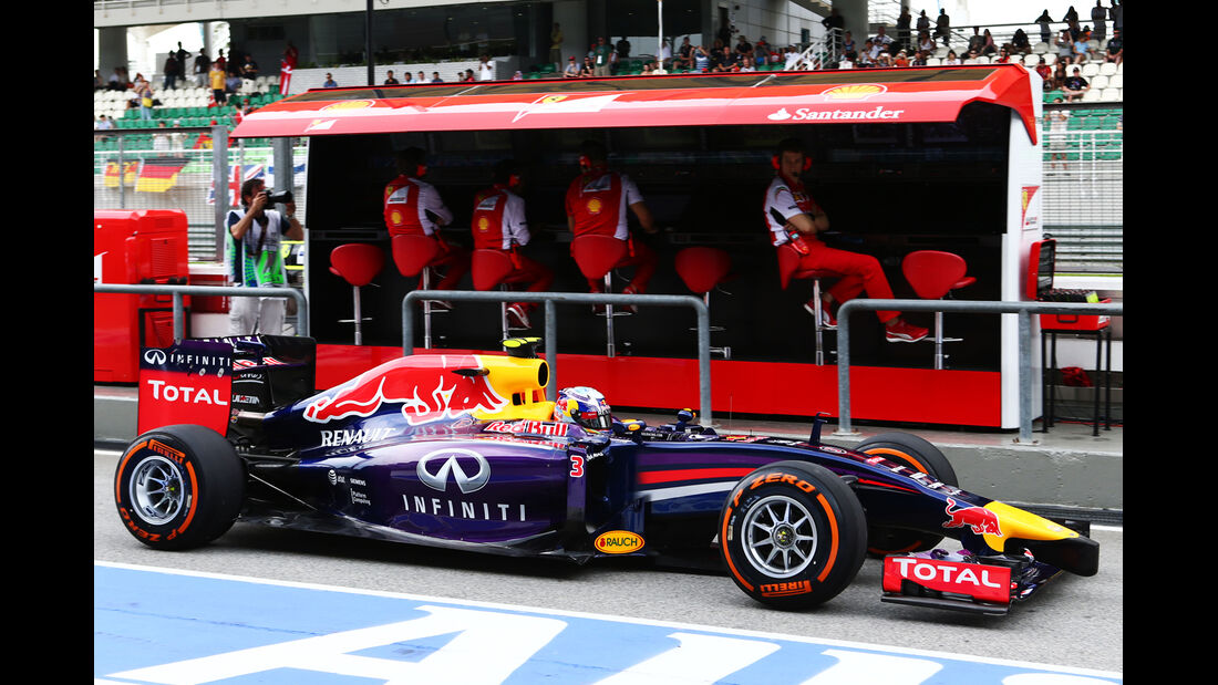 Daniel Ricciardo - Red Bull - Formel 1 - GP Malaysia - Sepang - 29. März 2014