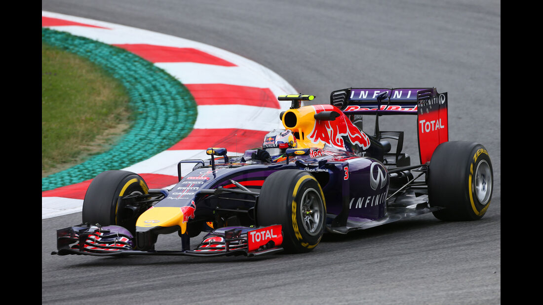 Daniel Ricciardo - Red Bull - Formel 1 - GP Österreich - Spielberg - 20. Juni 2014