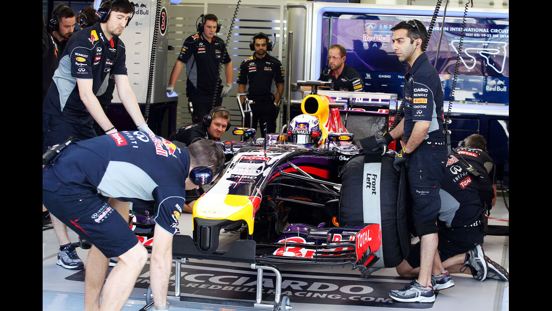 Daniel Ricciardo - Red Bull - Formel 1 - Test - Bahrain - 22. Februar 2014