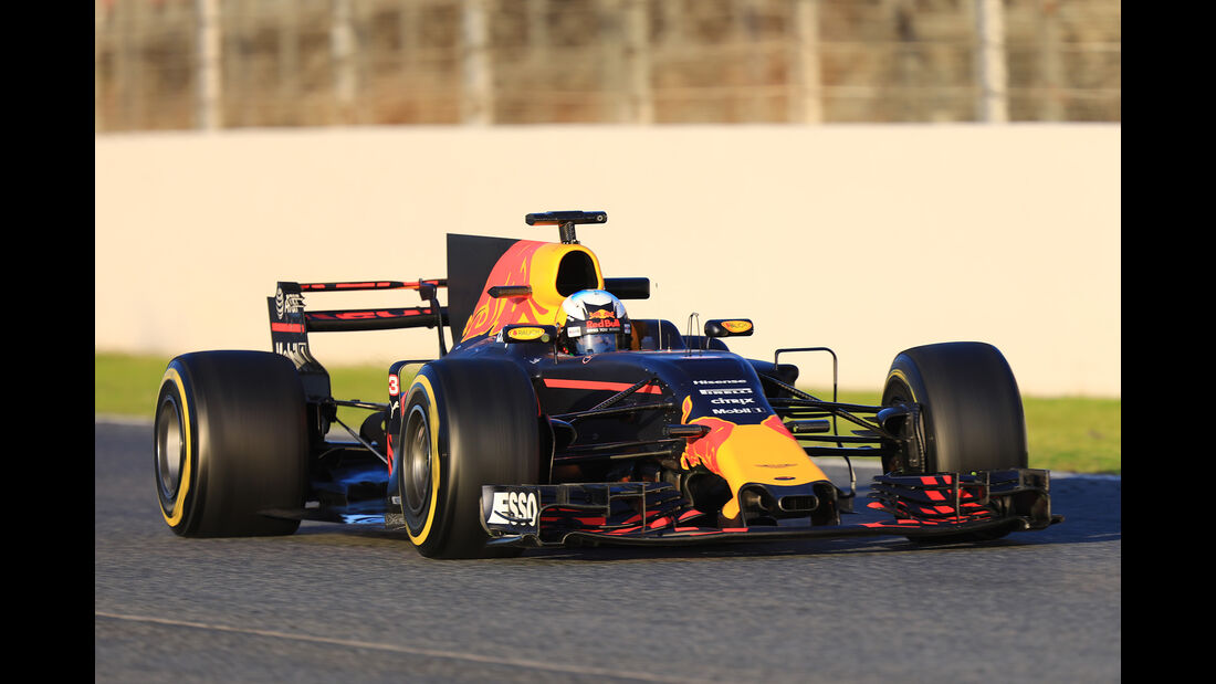 Daniel Ricciardo - Red Bull - Formel 1 - Test - Barcelona - 1. März 2017