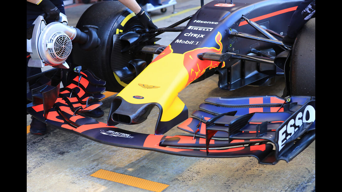 Daniel Ricciardo - Red Bull - Formel 1 - Test - Barcelona - 7. März 2017