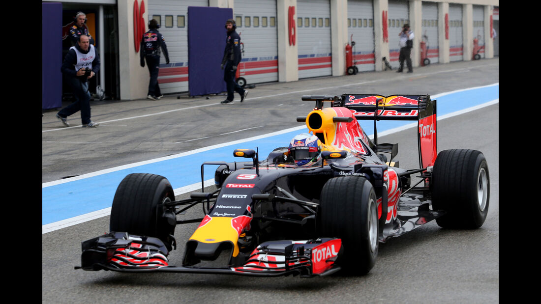 Daniel Ricciardo - Red Bull - Pirelli Regentest - Paul Ricard - 25. Januar 2016