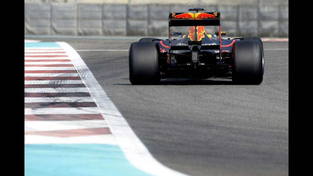 Daniel Ricciardo - Red Bull - Pirelli-Test - Abu Dhabi