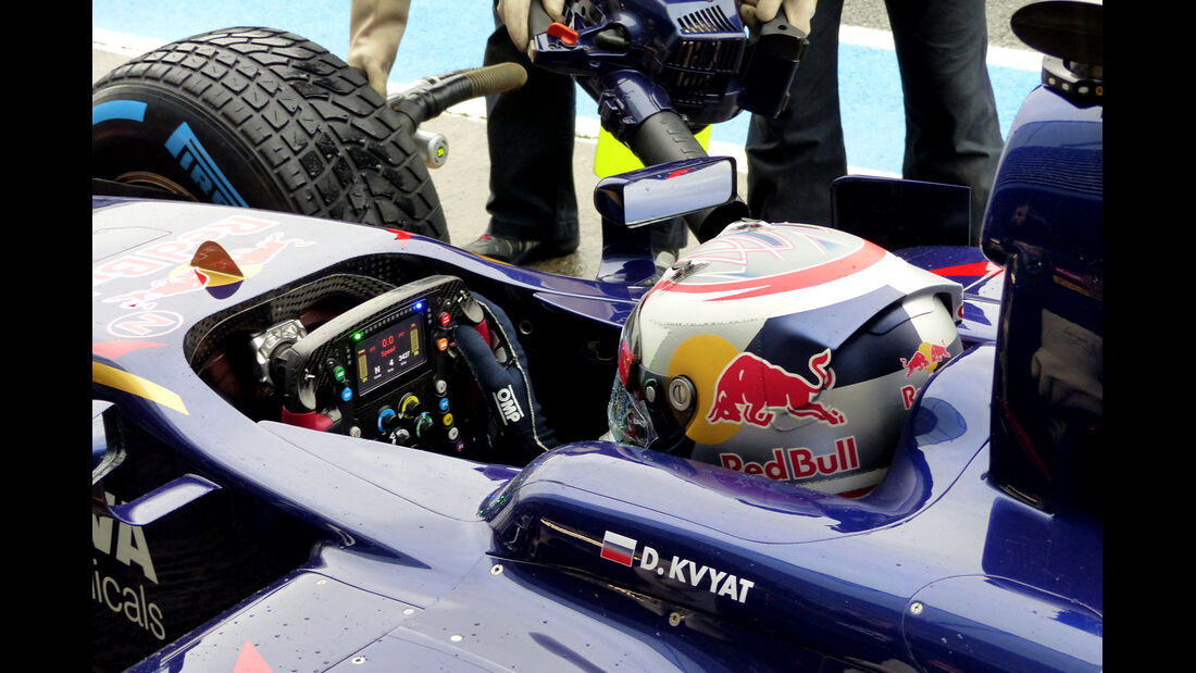 Daniil Kvyat - Formel 1 - Jerez-Test 2014