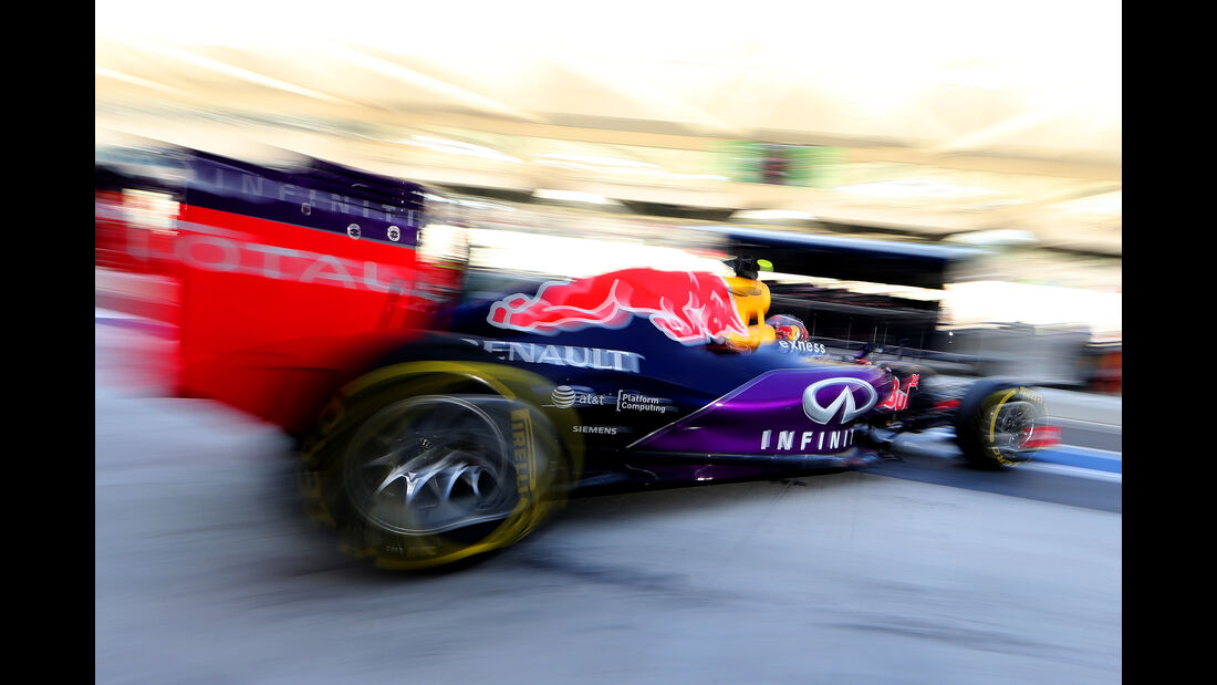 Daniil Kvyat - Red Bull - Formel 1 - GP Abu Dhabi - 27. November 2015