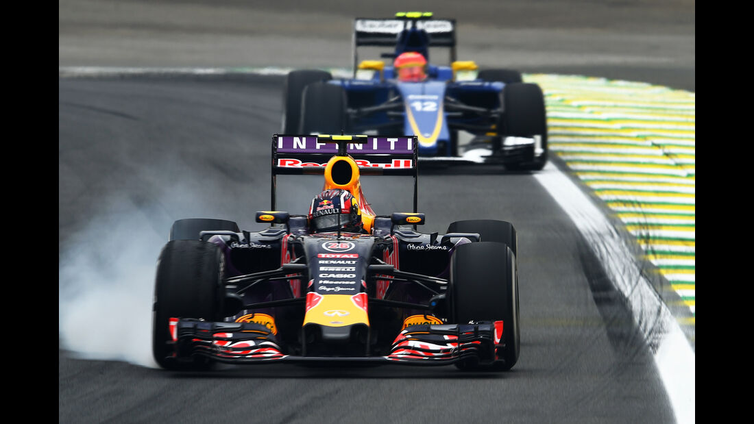 Daniil Kvyat - Red Bull - Formel 1 - GP Brasilien- 13. November 2015