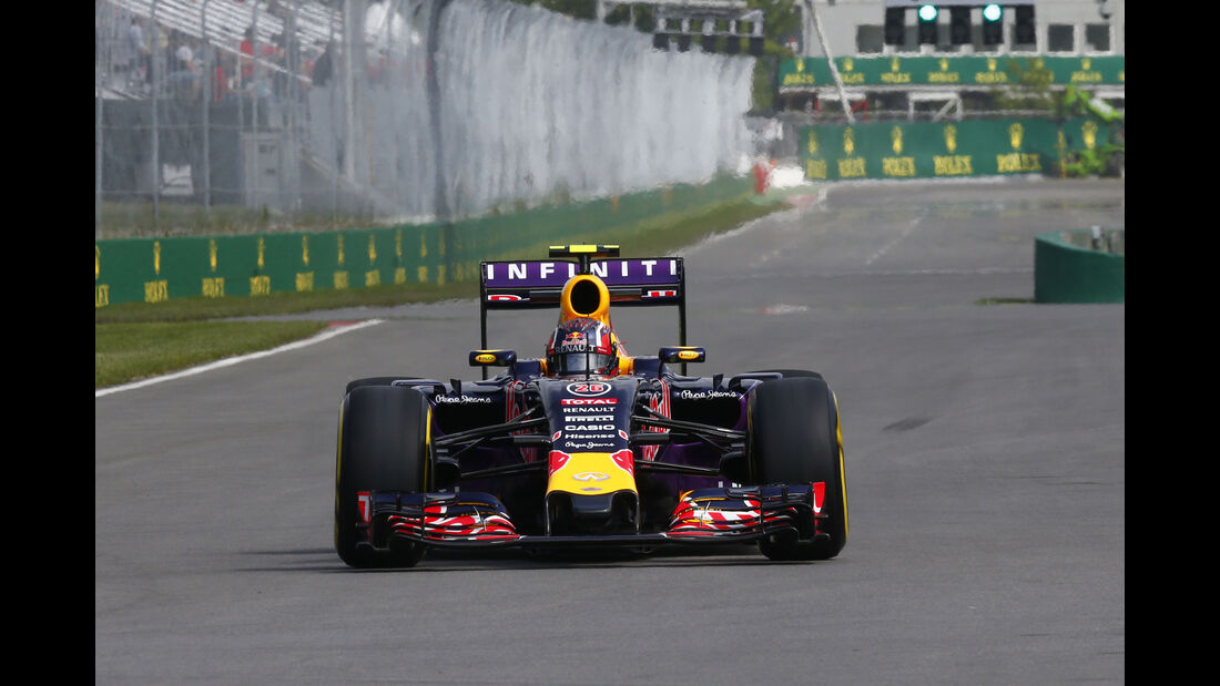 Daniil Kvyat - Red Bull - Formel 1 - GP Kanada - Montreal - 5. Juni 2015