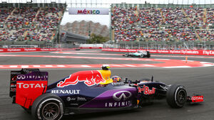 Daniil Kvyat - Red Bull - Formel 1 - GP Mexiko - 31. Oktober 2015