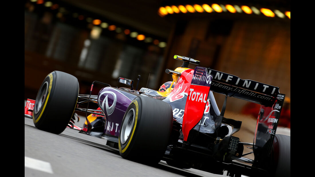 Daniil Kvyat -  Red Bull - Formel 1 - GP Monaco - 21. Mai 2015