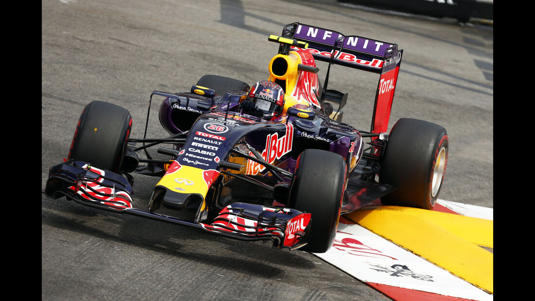 Daniil Kvyat - Red Bull - Formel 1 - GP Monaco - Samstag - 23. Mai 2015