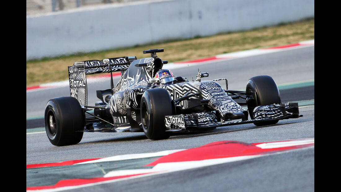 Daniil Kvyat - Red Bull  Formel 1-Test - Barcelona - 26. Februar 2015