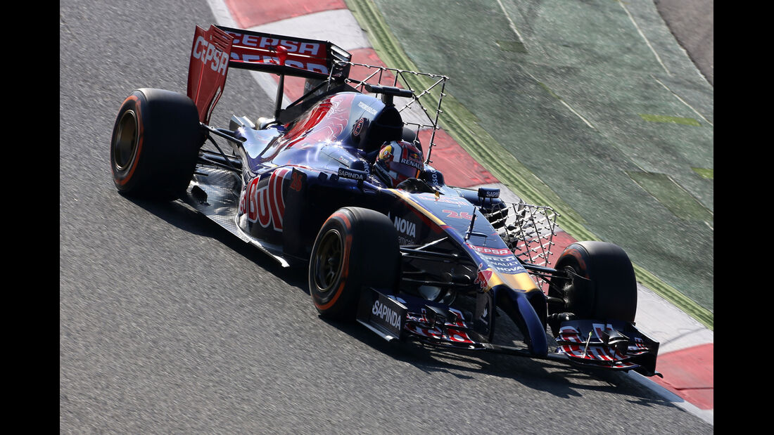 Daniil Kvyat - Toro Rosso - Barcelona - F1 Test 2 - 14. Mai 2014