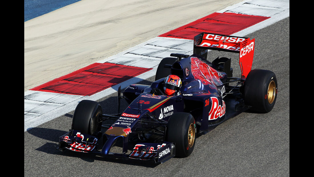 Daniil Kvyat - Toro Rosso - Formel 1 - Bahrain - Test - 19. Februar 2014
