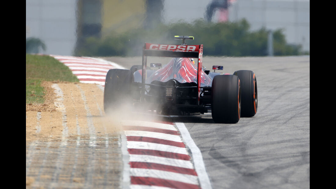 Daniil Kvyat - Toro Rosso - Formel 1 - GP Malaysia - 28. März 2014