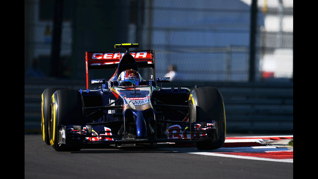 Daniil Kvyat - Toro Rosso - Formel 1 - GP Russland - Sochi - 10. Oktober 2014