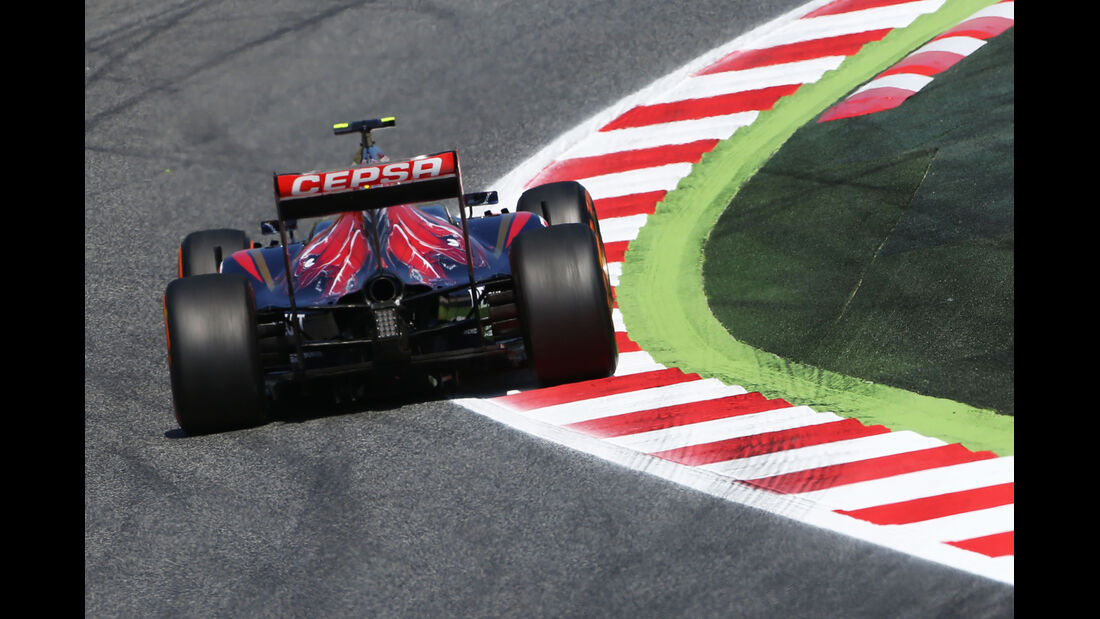 Daniil Kvyat - Toro Rosso - Formel 1 - GP Spanien - Barcelona - 9. Mai 2014