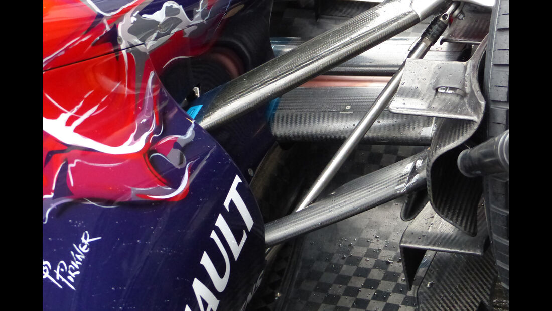 Daniil Kvyat - Toro Rosso - Formel 1 - Jerez - Test - 31. Januar 2014