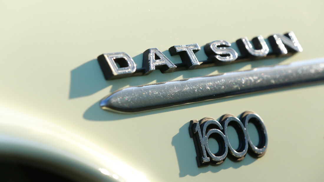 Datsun 1600 Sports, Typenbezeichnung