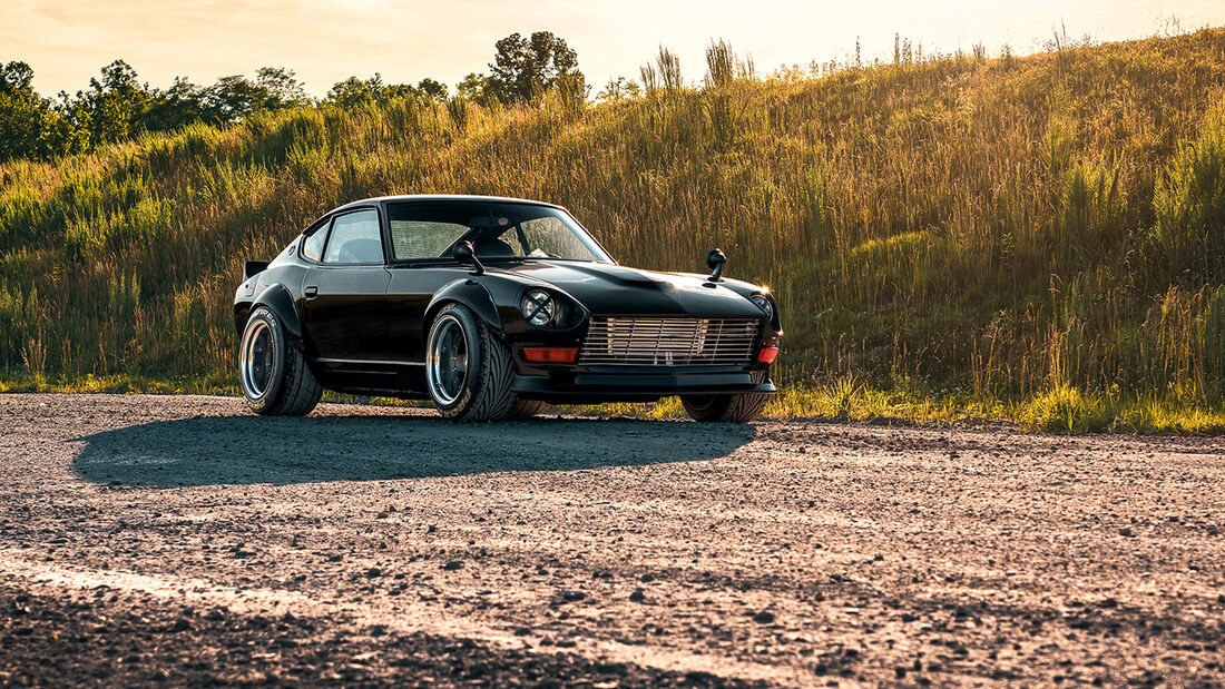 Datsun 240Z Fairlady Nissan Supra Motor Restomod