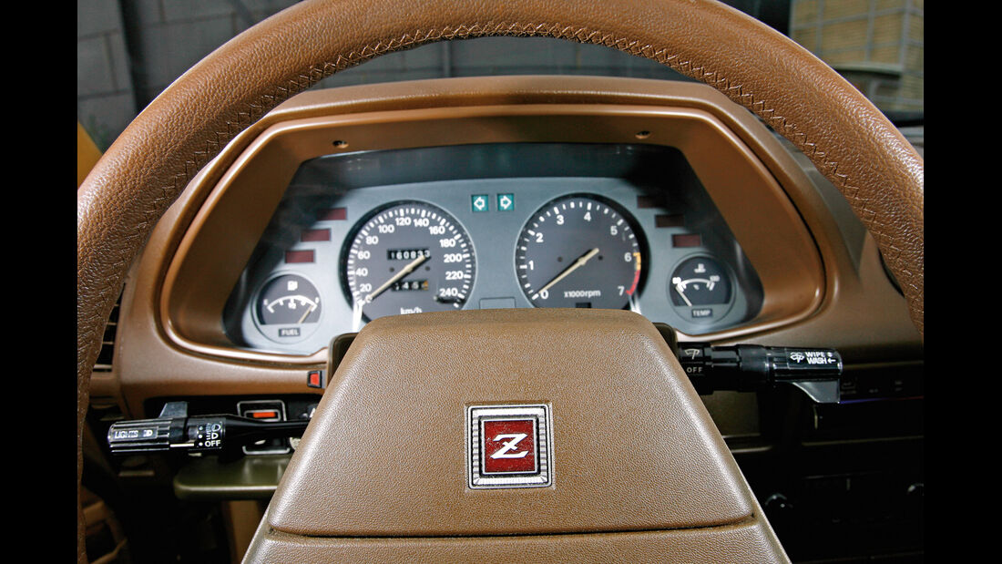 Datsun 280 ZXT, Rundinstrumente