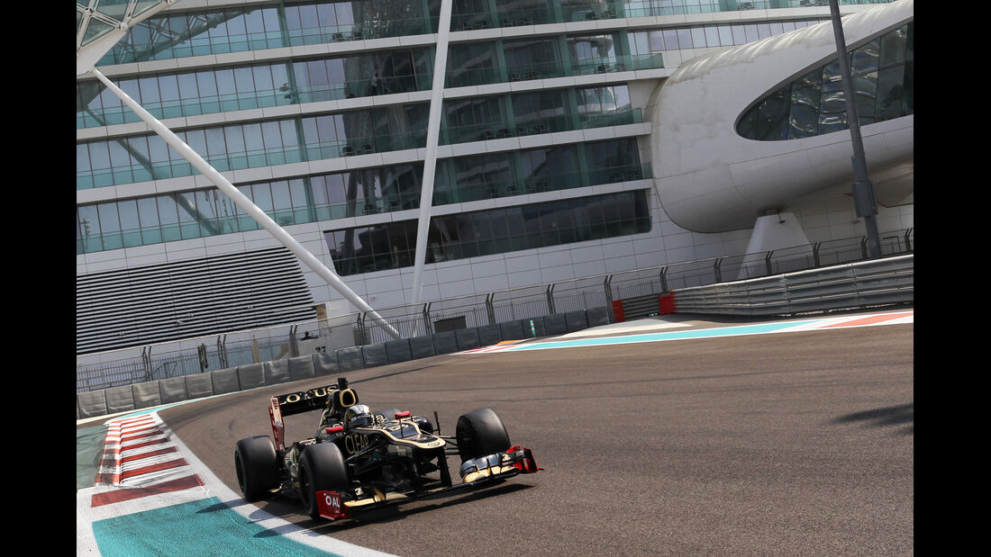 Davide Valsecchi - Lotus - Young Driver Test - Abu Dhabi - 8. November 2012