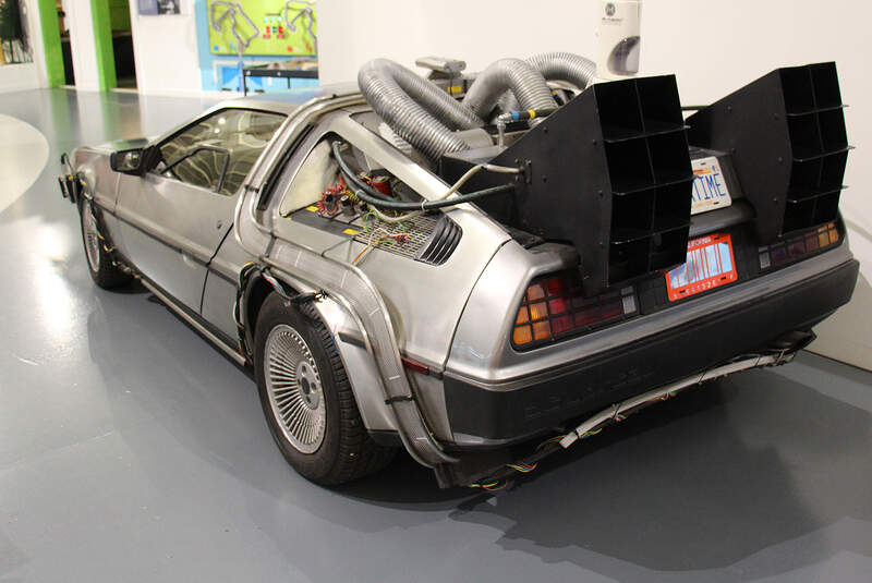 DeLorean DMC-12 Zurück in die Zukunft 2 im British Motor Museum