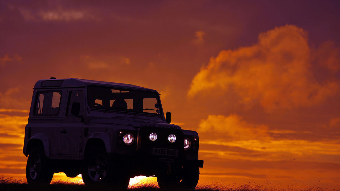 Defender MY 11