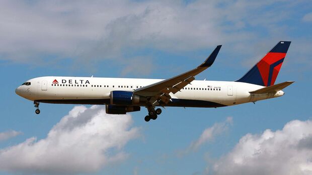 Delta Airlines Flugzeug Boeing 767-300