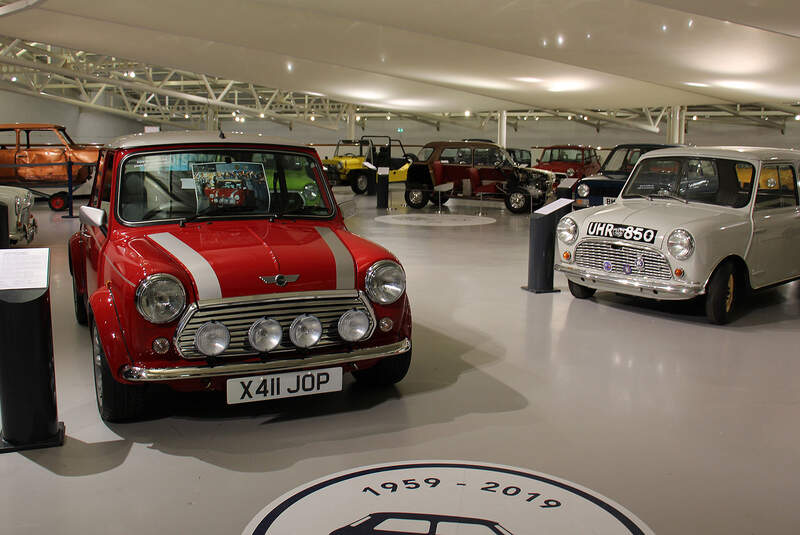 Der letzte Classic Mini Cooper im British Motor Museum