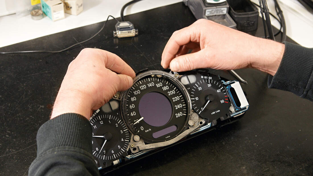 Display reparieren lassen TotalAustausch nicht immer notwendig auto