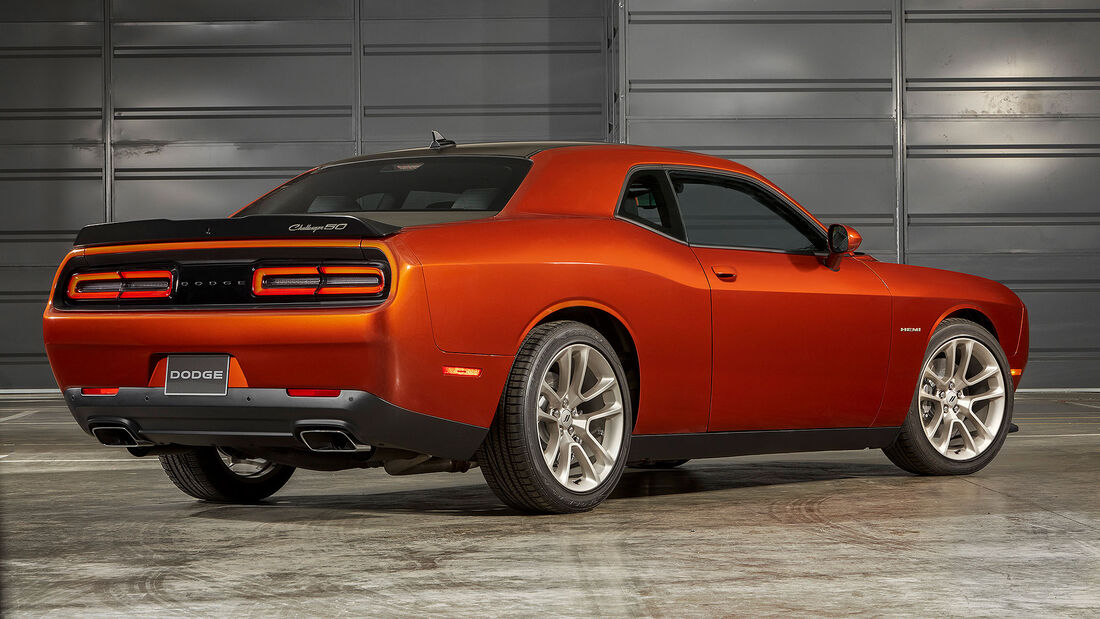 Dodge Challenger 50th Anniversary Edition