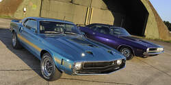 Dodge Challenger R/T 383, Baujahr 1970, Shelby Mustang GT 500, Baujahr 1969